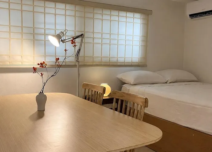 2br Private House Hansung Near Daehangno & Naksan Park 아파트